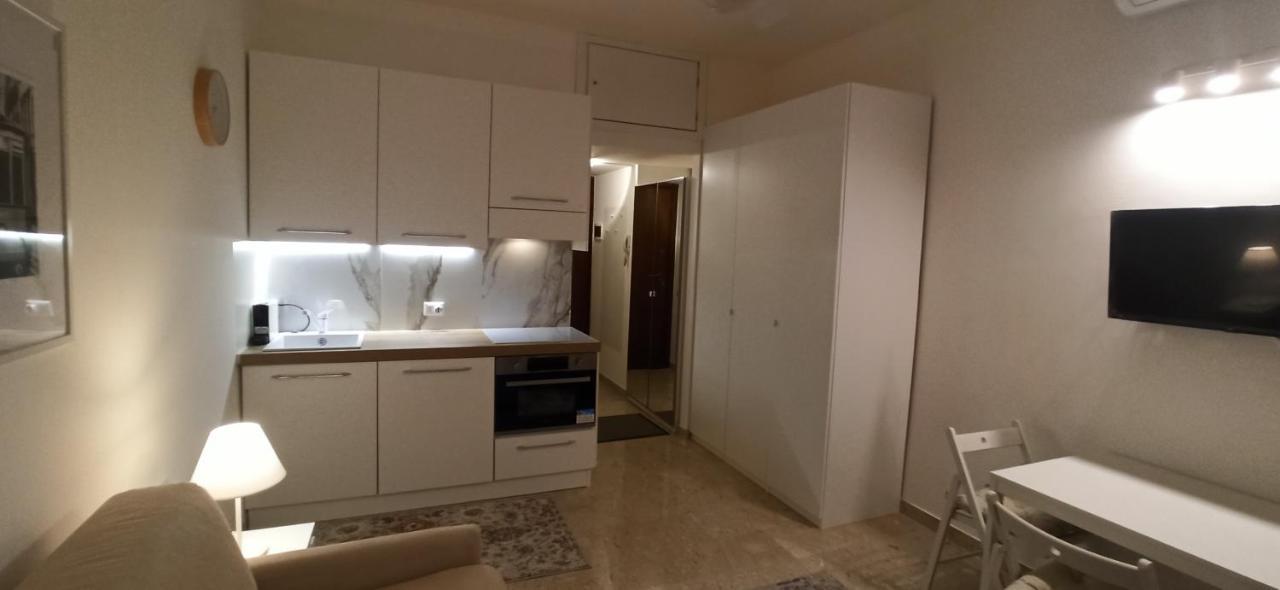 Apartament Smart Studio Porta Venezia Mediolan Zewnętrze zdjęcie